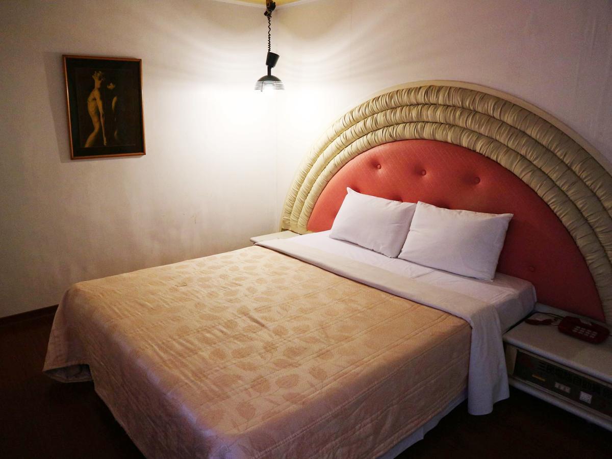 Sanmin Hotel Чжанхуа Экстерьер фото